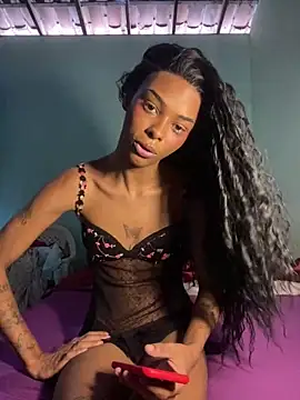 Snapshot of viczinaofc chatting on April 10, 2026, 4:14 pm viczinaofc online show from April 10, 2026, 4:14 pm