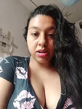 Scarlettt Kiss online show from April 8, 2026, 1:56 pm