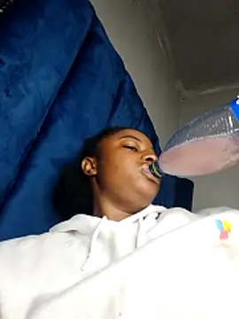 SexypuppyXX online show from April 14, 2026, 8:03 pm