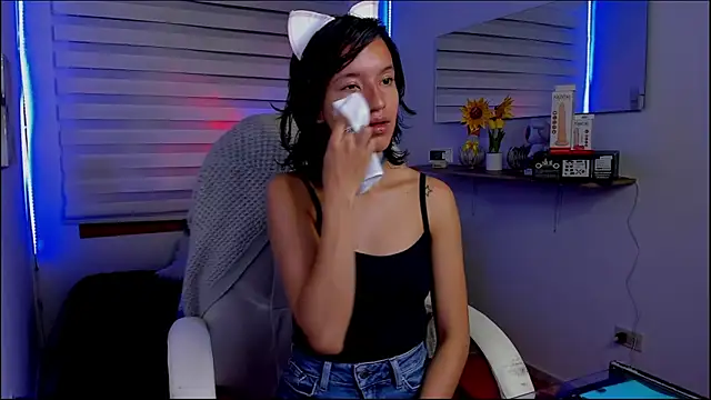 Clawdeen Hot online show from April 11, 2026, 3:25 am