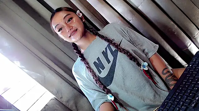 Jessicasfantasy online show from April 2, 2026, 4:30 am