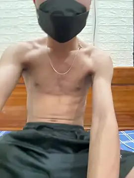 Hoanganhdayroii online show from April 6, 2026, 3:13 pm