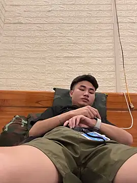 Hoanganhdayroii online show from March 31, 2026, 1:57 pm