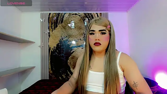 Alice Yermanotta online show from May 26, 2026, 3:15 am