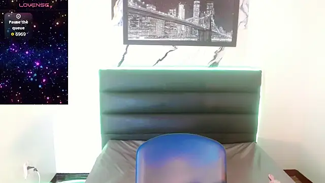 Snapshot of Tiffany_Velanyer__ chatting on March 28, 2026, 3:29 am Tiffany Velanyer online show from March 28, 2026, 3:29 am