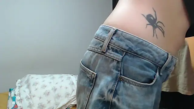 Snapshot of xxcodyxx666_ chatting on April 14, 2026, 1:21 am xxcodyxx666 online show from April 14, 2026, 1:21 am