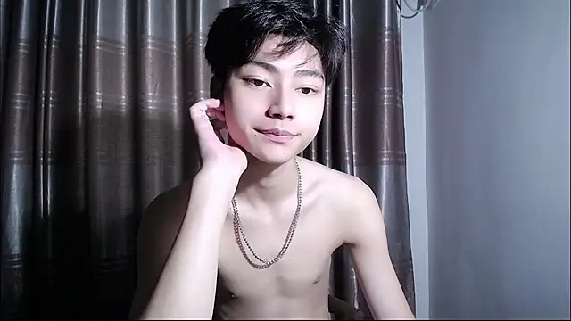 XX-XIUXIU online show from June 7, 2026, 6:18 am