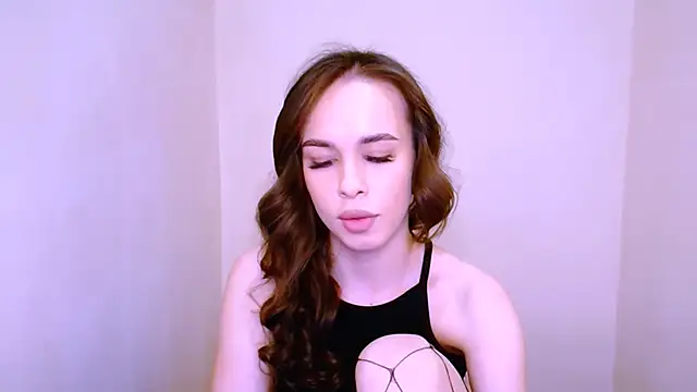 StpModelS online show from April 3, 2026, 1:23 am