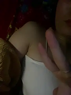 -Eidieea- online show from March 18, 2026, 11:27 pm