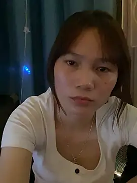 -Eidieea- online show from April 1, 2026, 4:36 am