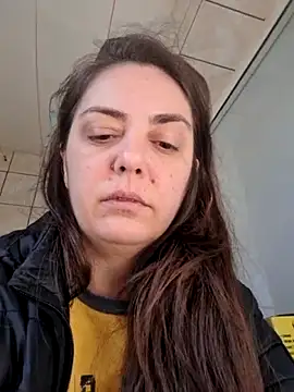 Arya Malone online show from April 8, 2026, 6:04 am