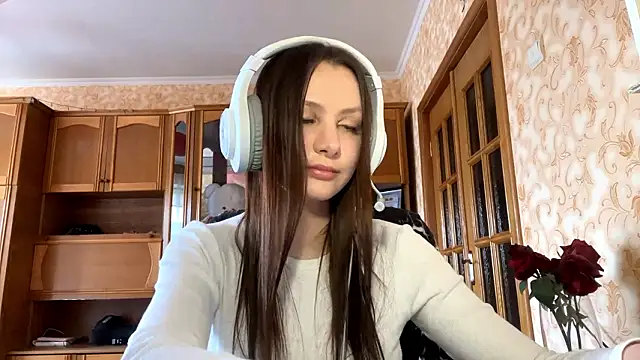 HelenaBargo online show from March 20, 2026, 9:10 am