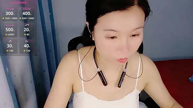 Lianzi-2026 online show from April 10, 2026, 11:28 am