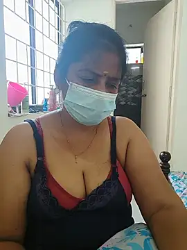 Snapshot of tamil_manjalmaami chatting on July 1, 2026, 5:30 am tamil manjalmaami online show from July 1, 2026, 5:30 am