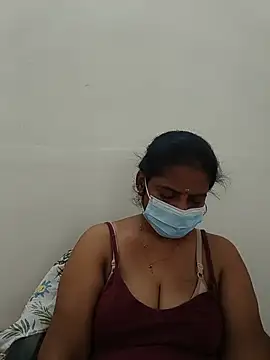 Snapshot of tamil_manjalmaami chatting on August 1, 2026, 3:48 am tamil manjalmaami online show from August 1, 2026, 3:48 am