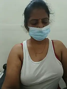 Snapshot of tamil_manjalmaami chatting on August 1, 2026, 3:54 pm tamil manjalmaami online show from August 1, 2026, 3:54 pm