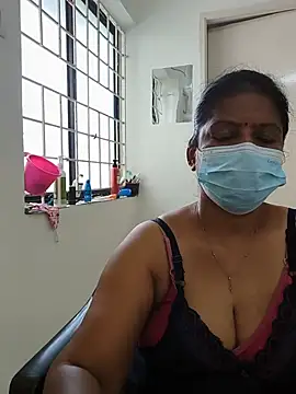 Snapshot of tamil_manjalmaami chatting on June 26, 2026, 3:45 am tamil manjalmaami online show from June 26, 2026, 3:45 am