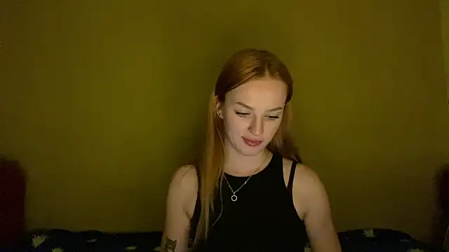 Snapshot of EvaKapnist chatting on May 26, 2026, 7:12 pm EvaKapnist online show from May 26, 2026, 7:12 pm