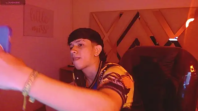 AdrianFranko online show from March 27, 2026, 1:34 pm