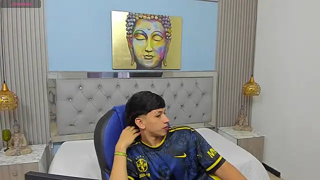 AdrianFranko online show from March 28, 2026, 1:34 pm