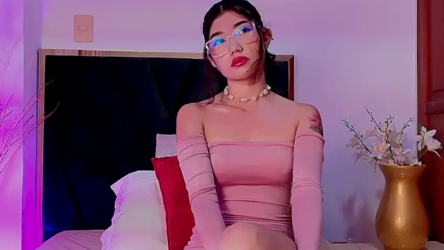 ParisFlowerr online show from April 2, 2026, 12:34 pm