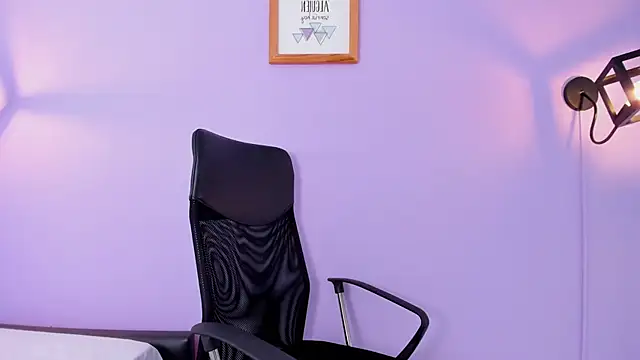 milliesummer online show from April 13, 2026, 12:09 pm