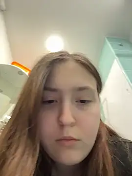 Snapshot of charmingggirl chatting on March 30, 2026, 2:51 pm charmingggirl online show from March 30, 2026, 2:51 pm