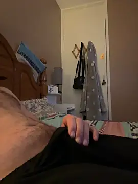 dandan198275 online show from March 25, 2026, 5:01 pm