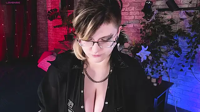 Xiao Eclipse online show from April 14, 2026, 1:38 pm