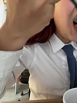 Queen Scatlett online show from March 19, 2026, 2:39 pm