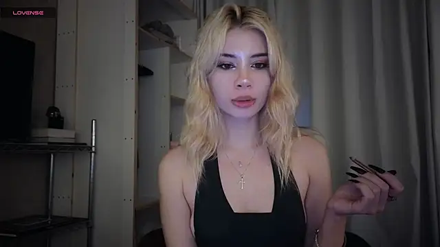 st uirt online show from April 11, 2026, 8:45 pm