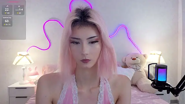 kittysocutie online show from July 19, 2026, 12:30 am