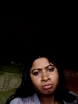 Snapshot of sexymoon2233 chatting on April 7, 2026, 11:23 am sexymoon2233 online show from April 7, 2026, 11:23 am