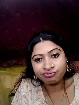 Snapshot of sexymoon2233 chatting on March 22, 2026, 6:15 am sexymoon2233 online show from March 22, 2026, 6:15 am