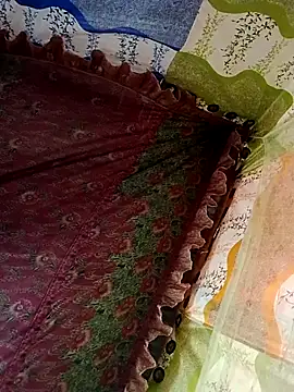 Snapshot of sexymoon2233 chatting on April 11, 2026, 4:53 am sexymoon2233 online show from April 11, 2026, 4:53 am