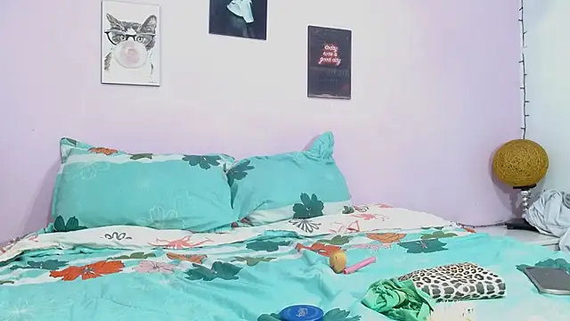 aisha laurent online show from March 24, 2026, 12:16 pm