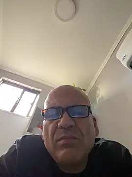 Snapshot of Guapo007sexy chatting on April 6, 2026, 6:53 pm Guapo007sexy online show from April 6, 2026, 6:53 pm