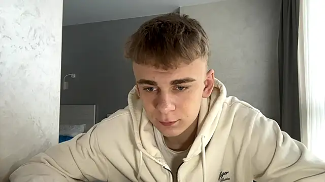 SoloFury online show from April 1, 2026, 8:37 am