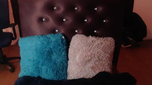 adonis latin 19 online show from March 21, 2026, 2:35 am