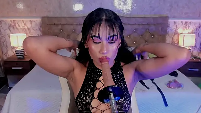 Horny Brunette  online show from March 20, 2026, 4:02 am