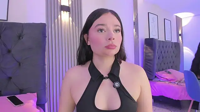 Lizeth Vega online show from April 16, 2026, 7:25 pm