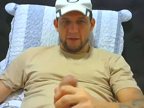 Snapshot of altenori chatting on June 22, 2026, 1:22 am altenori online show from June 22, 2026, 1:22 am