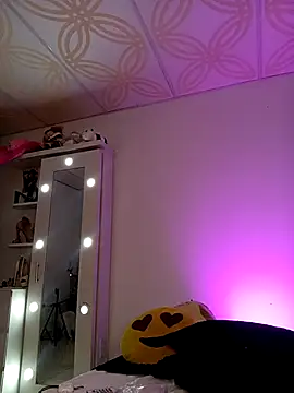 Snapshot of Piafisher_2 chatting on April 2, 2026, 1:13 am Piafisher 2 online show from April 2, 2026, 1:13 am