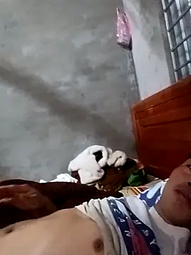 boy-pho- online show from March 28, 2026, 12:17 pm