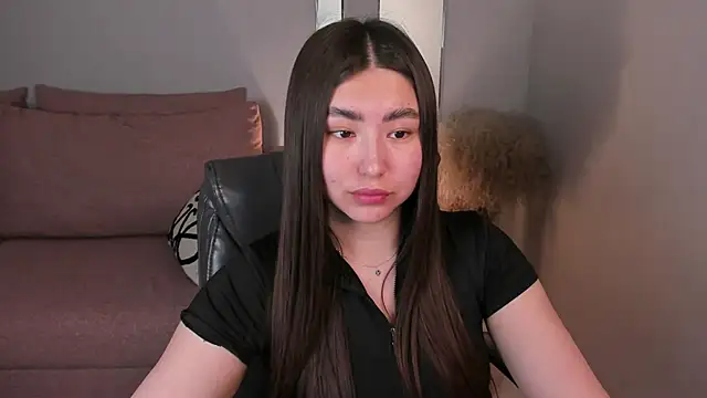 Snapshot of IceIcebabe_ chatting on April 2, 2026, 1:02 am IceIcebabe online show from April 2, 2026, 1:02 am