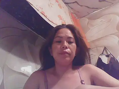 Snapshot of sweetciendy chatting on June 21, 2026, 7:19 pm sweetciendy online show from June 21, 2026, 7:19 pm