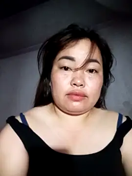 Snapshot of -Tiduta- chatting on April 15, 2026, 8:09 pm -Tiduta- online show from April 15, 2026, 8:09 pm