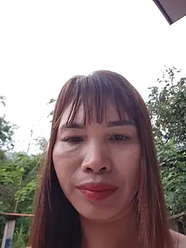 Reeoo-93 online show from May 11, 2026, 12:56 am