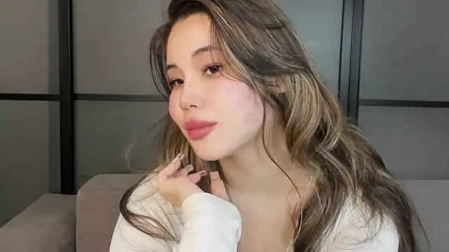 Snapshot of sonri_xa chatting on April 8, 2026, 12:17 pm sonri xa online show from April 8, 2026, 12:17 pm