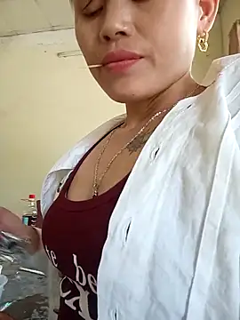 Eli18 online show from June 2, 2026, 6:35 am
